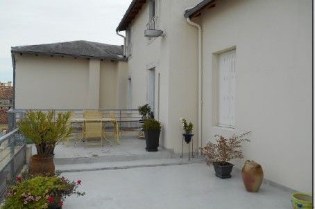 Stone House For Sale St Jean D Angely - 2