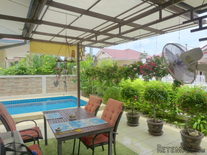3 plus bedroom pool home in secure.. - 2