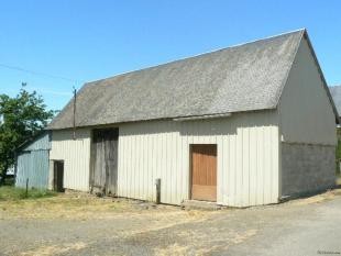 Countryside Property with Outbuilding - 2