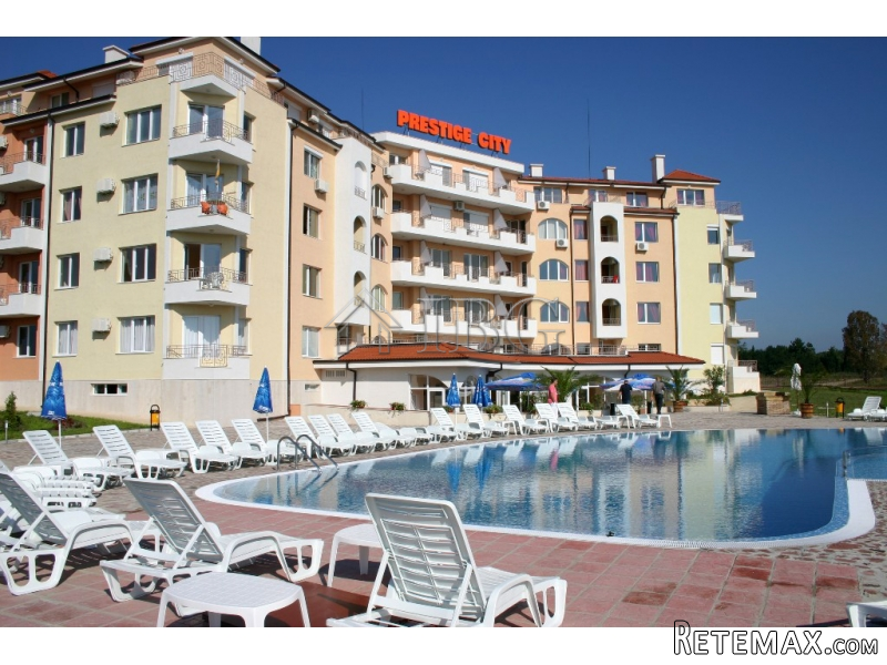 Furnished apartment with 1 bedroom, 450..