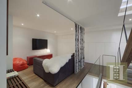 3 bedroom Apartment For Sale: 215 WEST.. - 2