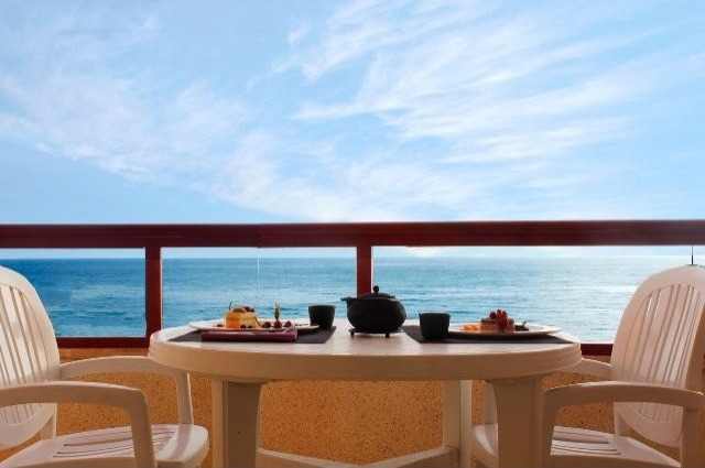 Penthouses first beach line in Calpe