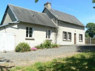Countryside Property with Outbuilding