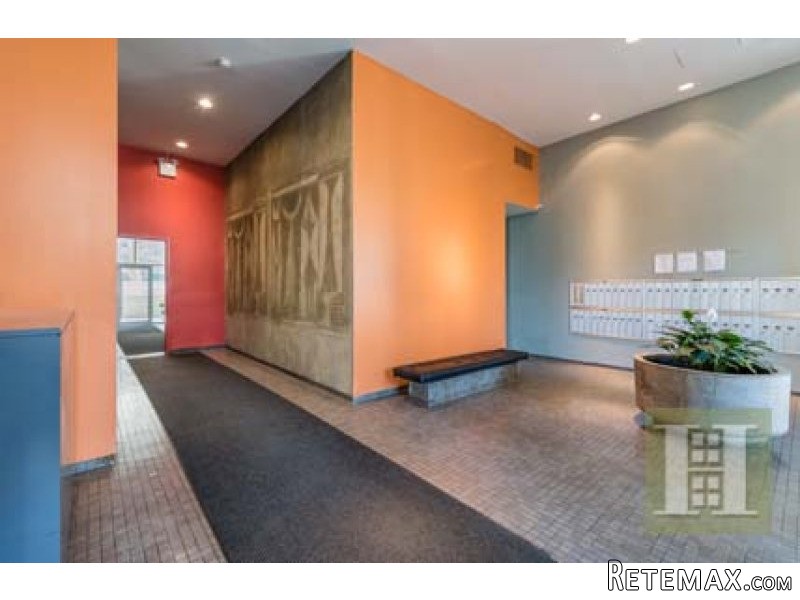 3 bedroom Apartment For Sale: 180 PARK.. - 2