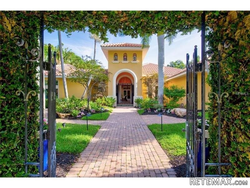 2 bedroom House For Sale: 481 Sapphire..