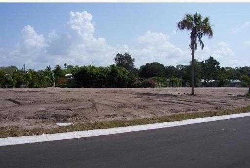 Land For Sale: 601 Triton Ave, Longboat..