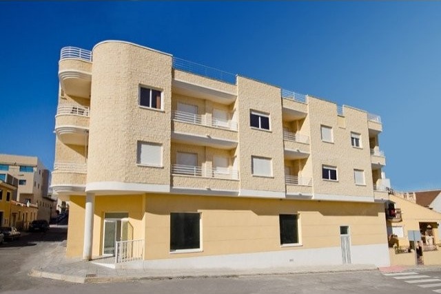 2 Bedrooms - Property - Alicante - For..