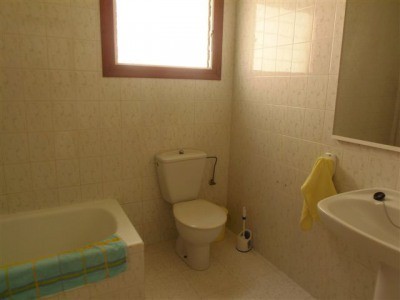 Villa - Lovely house built on a plot of..