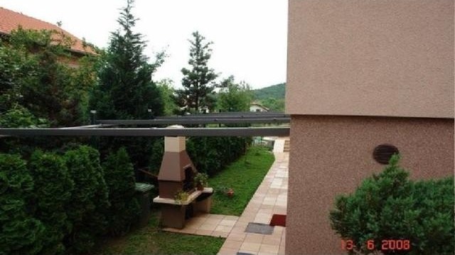8 bedroom Villa For Sale: Zagreb.. - 2