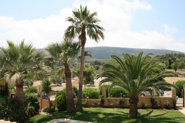 5 Bedroom 3 Bathroom Stunning Villa.. - 2