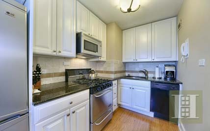 1 bedroom Apartment For Sale: 175 ADAMS.. - 2