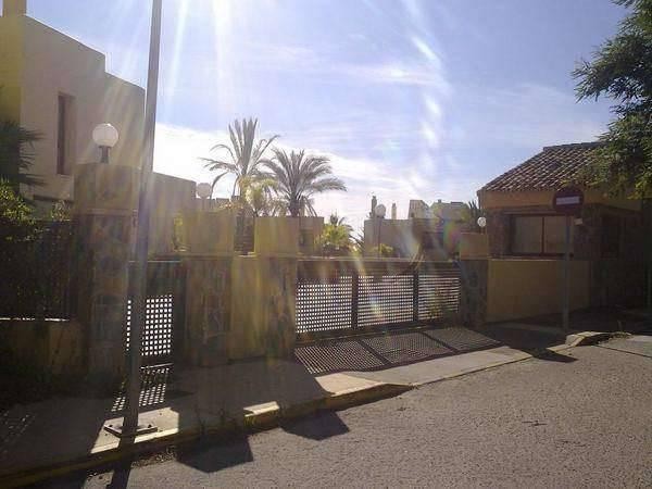 2 bedroom town house for sale - 2