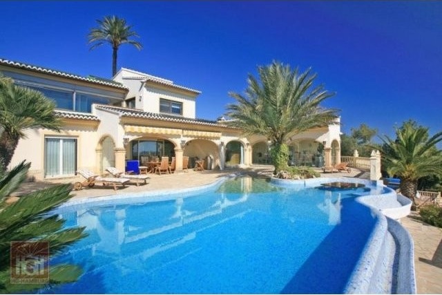 Villa in Moraira