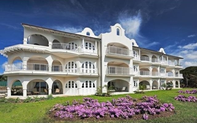 4 bedroom Property For Sale: The Royal..