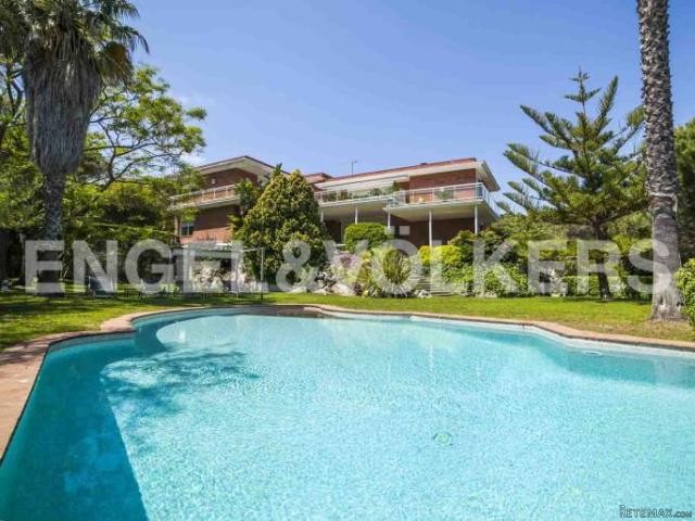100 % furnished and equipped.Coast.. - 2