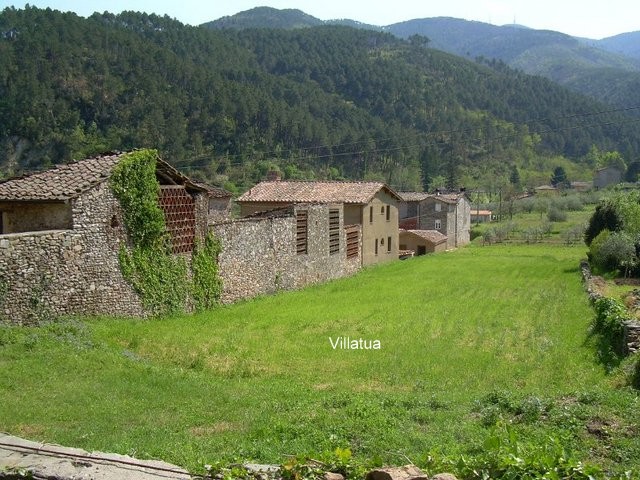Country/farmhouse - For Sale - South of.. - 2