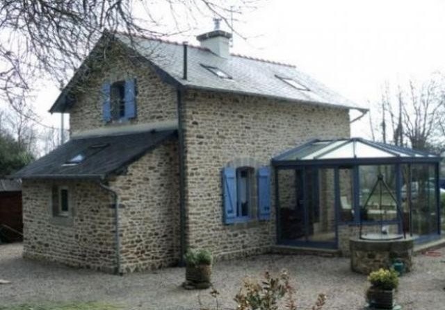 Nice French House with Conservatory