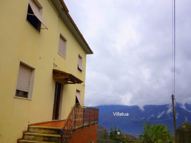 Village/town House - For Sale -.. - 2