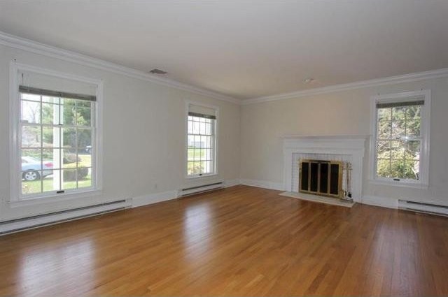 3 bedroom Residence For Sale: Waccabuc.. - 2