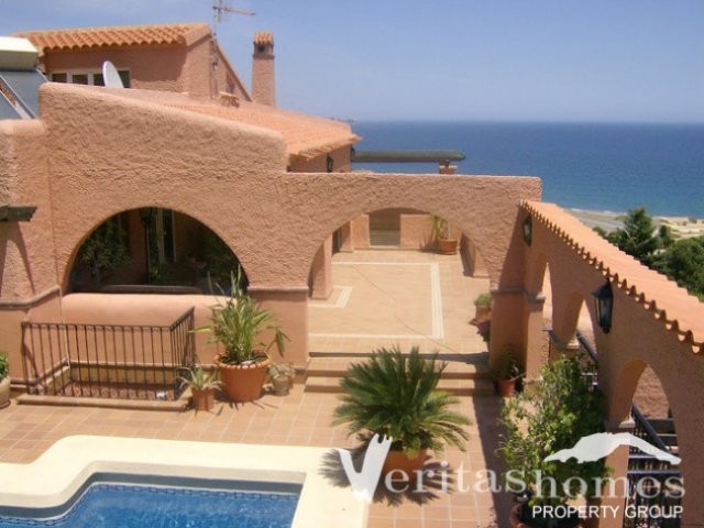 Ref: 1585 - Villa for Sale in Mojacar - 2