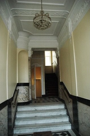 Freshly Renovated Altbau Apartments in..