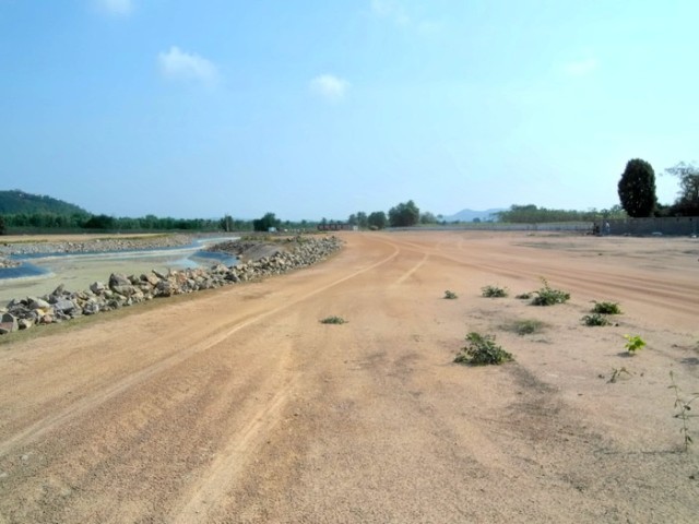 Estate plot with panoramic views and.. - 2