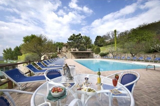 Holiday for sale in Monte Castello di..