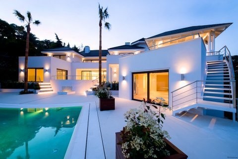 6 Bedrooms - Property - Malaga - Resale