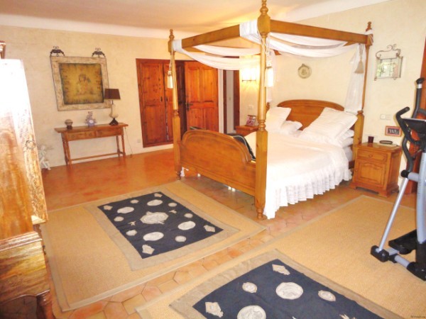 Spanish cortijo style villa - 2