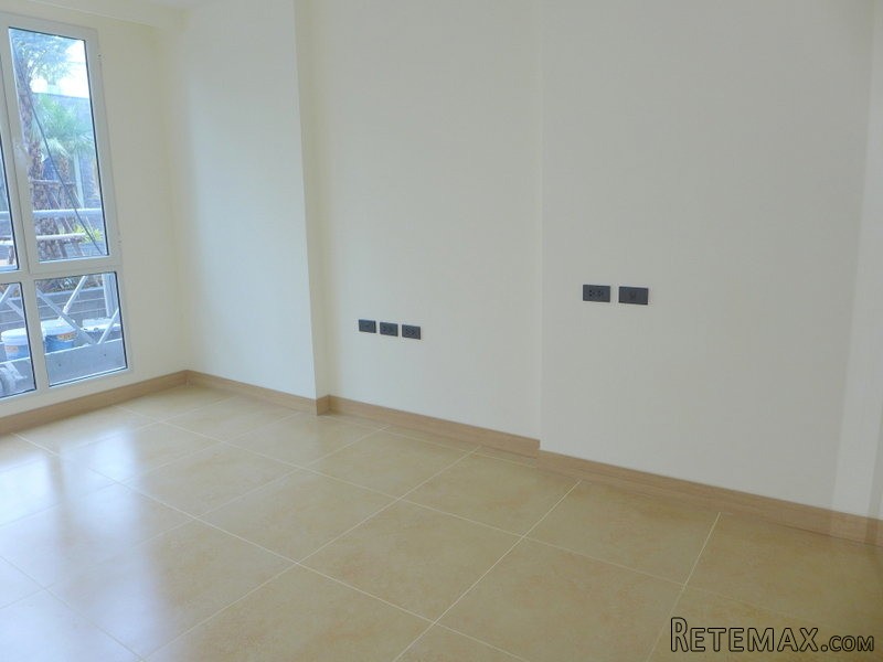 The Cliff: new 1 bedroom condo on.. - 2
