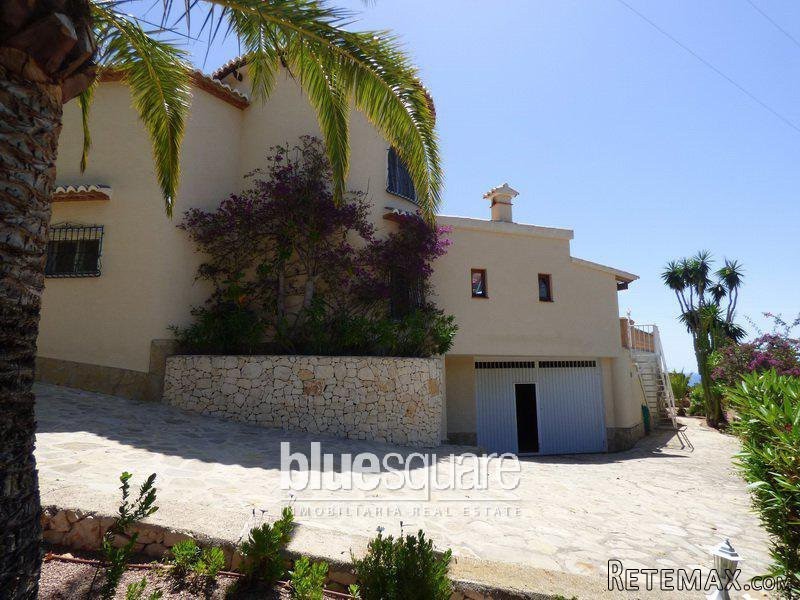 Luxury villa with sea views in Benissa - 2