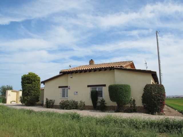 BEAUTIFUL DETACHED FINCA