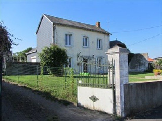 Imposing 3 Bedroom House in Nice..