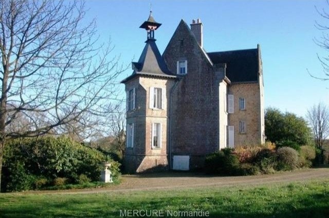 8 bedroom Castle For Sale: 61700.. - 2