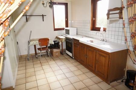 Edge of Village Location, Nice House - 2