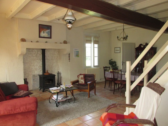 Detached 3 Bed Stone House - 2