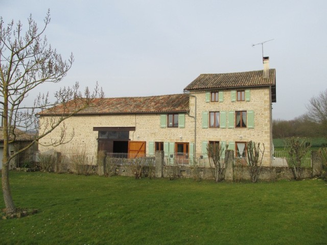 Detached Well Renovated And Presented..