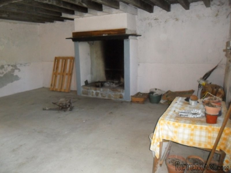 House in Great Countryside Location - 2