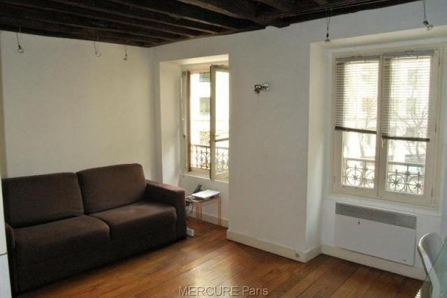 Studio For Sale: 75116 PARIS