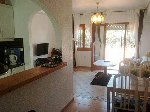 2 BED GROUND FLOOR APARTMENT - 2