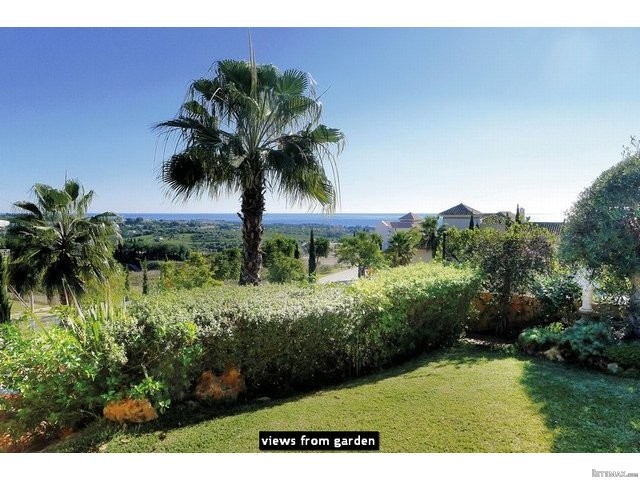 Villa for sale in Los Flamingos..