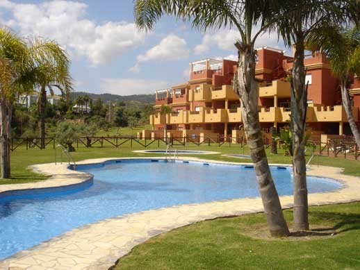 2 Bed Apartment for sale in Marbella - 2