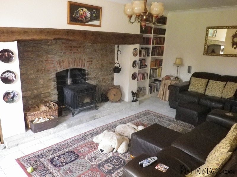 Country House with Land Ideal For Horses - 2
