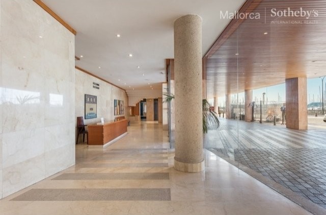 Apartment in Paseo Maritimo with views - 2
