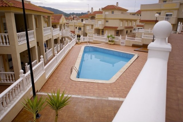 3 bedroom, 2 bathroom Apartment 76m2 - 2
