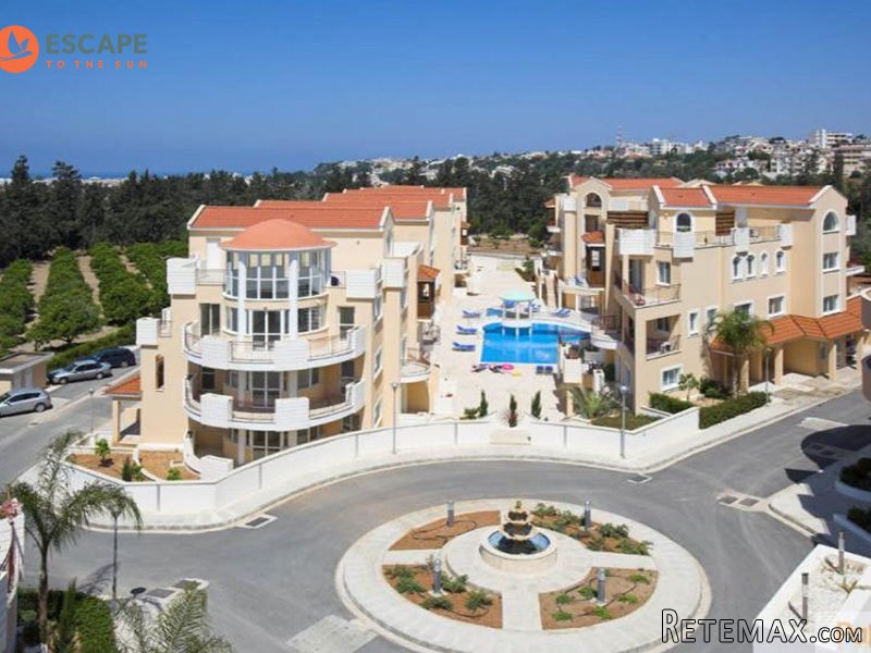Luxury Apartment, Pafilia Gardens..