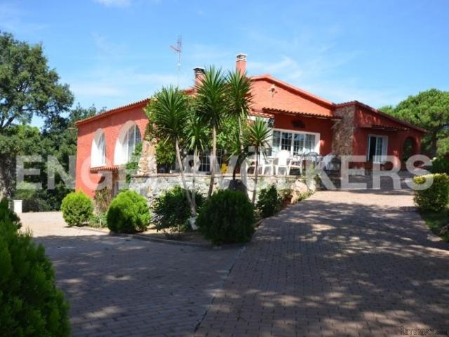 Property 2 km from the sea. Costa..