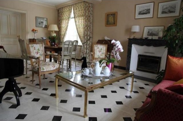 5 bedroom Character For Sale: 15300.. - 2