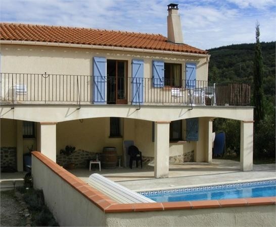 Tres Belle Villa Divisee En 2 Unites.. - 2