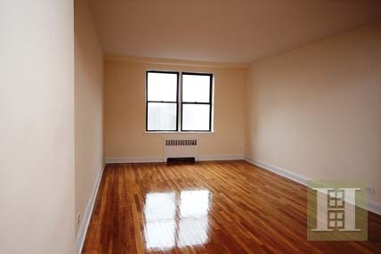 1 bedroom Apartment For Sale: GREYSTONE.. - 2